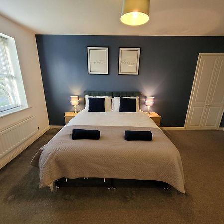 Catchpole Stays Abbey Field Apartment- A Lovely 2 Bed Apartment With Field Views Near Colchester Town Centre المظهر الخارجي الصورة