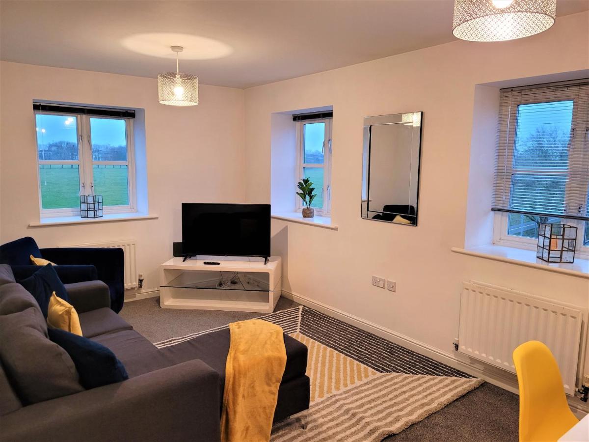 Catchpole Stays Abbey Field Apartment- A Lovely 2 Bed Apartment With Field Views Near Colchester Town Centre المظهر الخارجي الصورة